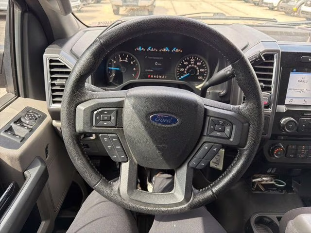 2016 Magnetic Ford F-150 XLT 4X4 Truck