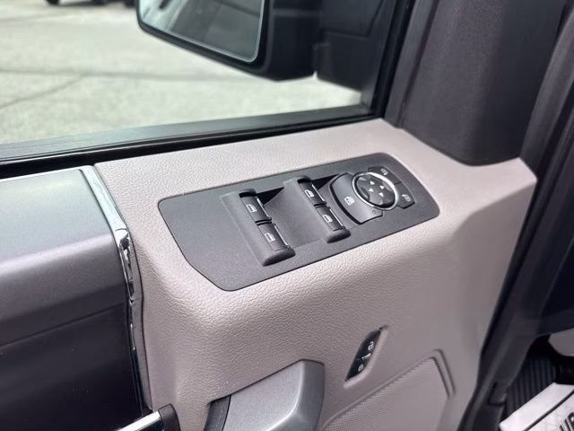 2016 Magnetic Ford F-150 XLT 4X4 Truck