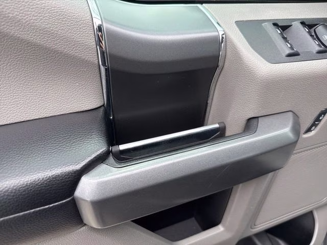 2016 Magnetic Ford F-150 XLT 4X4 Truck