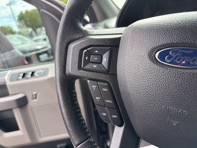 2016 Magnetic Ford F-150 XLT 4X4 Truck