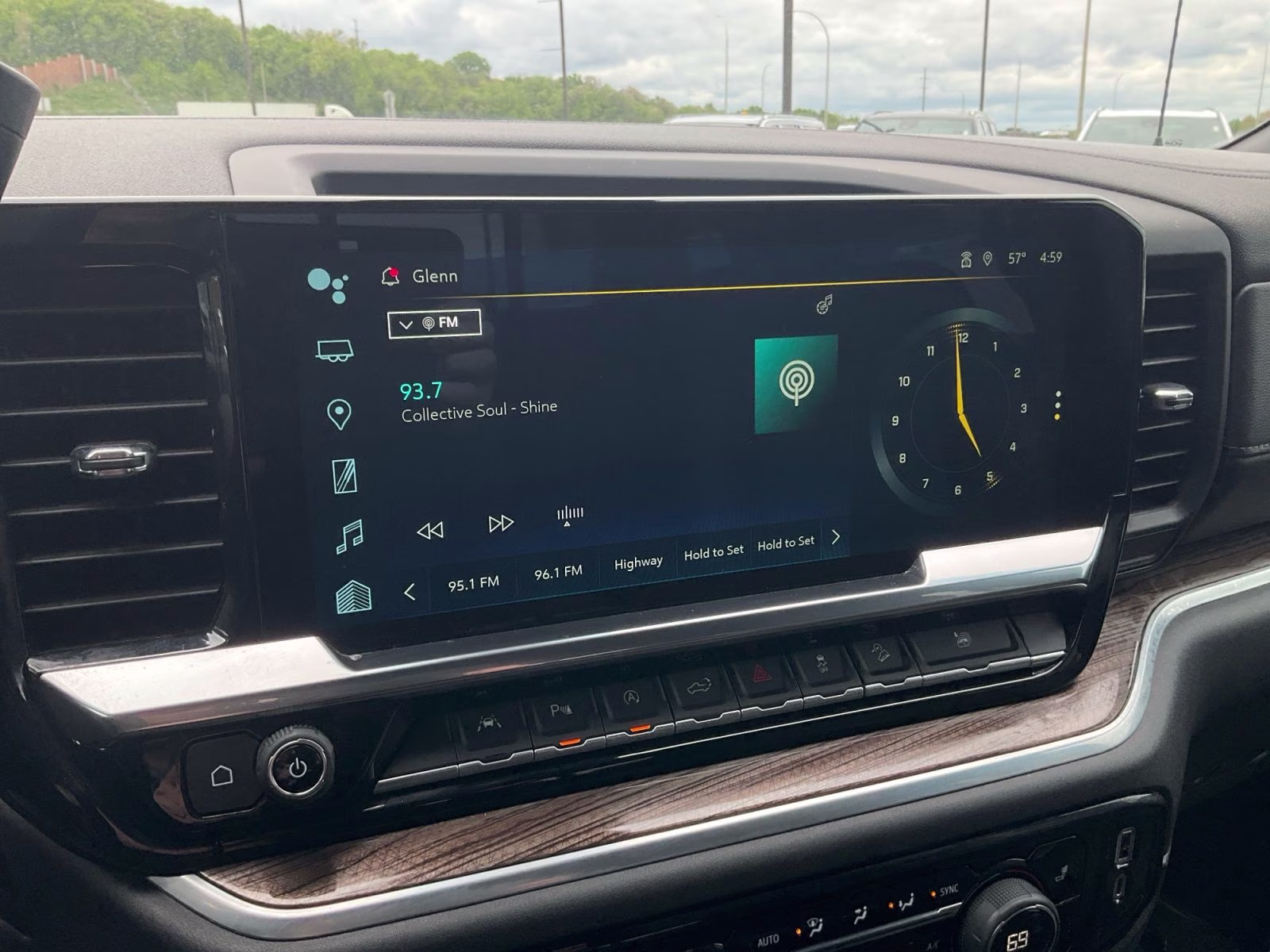 2022 Black Chevrolet Silverado 1500 LT 4X4 Truck