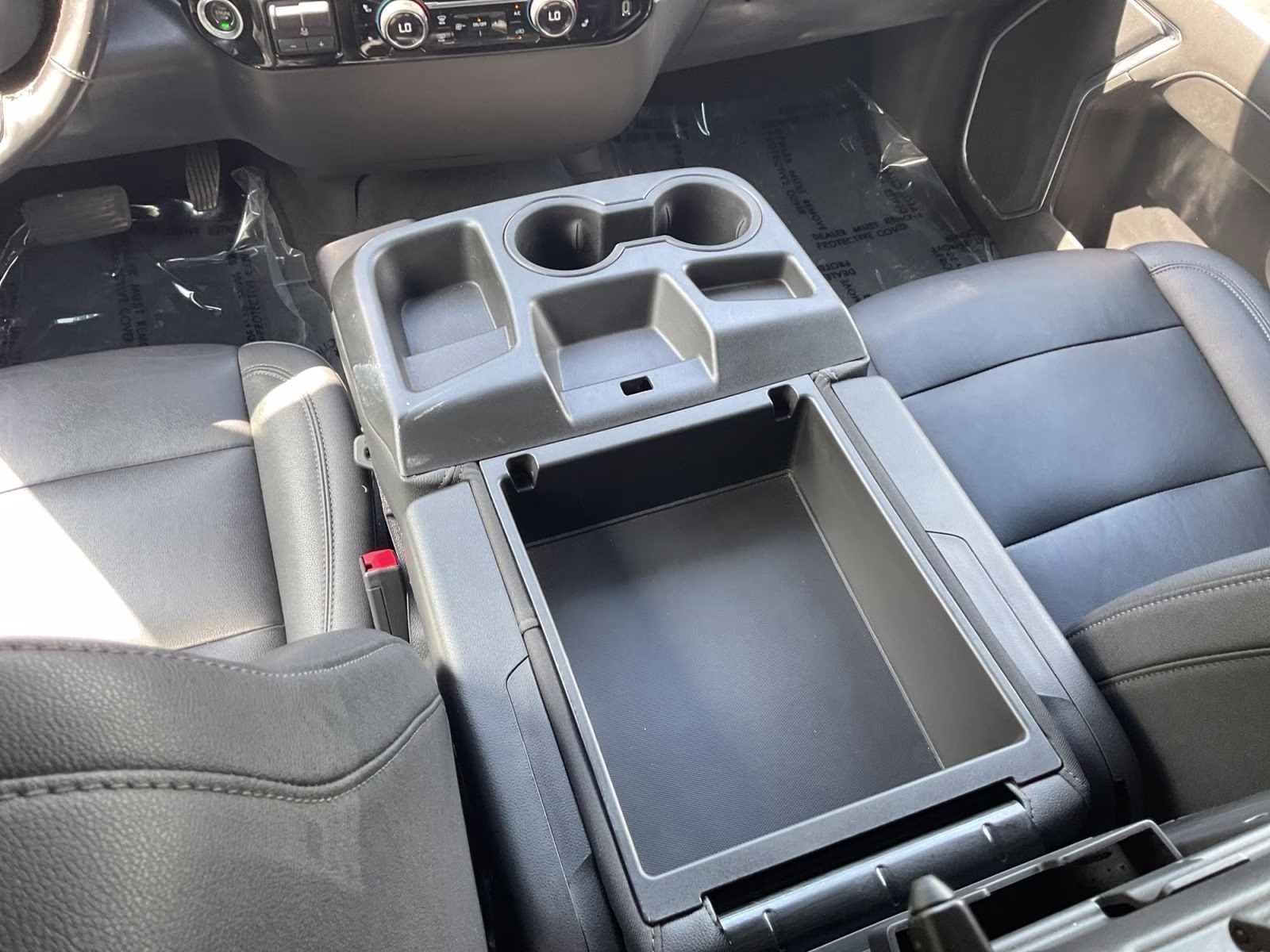 2022 Black Chevrolet Silverado 1500 LT 4X4 Truck