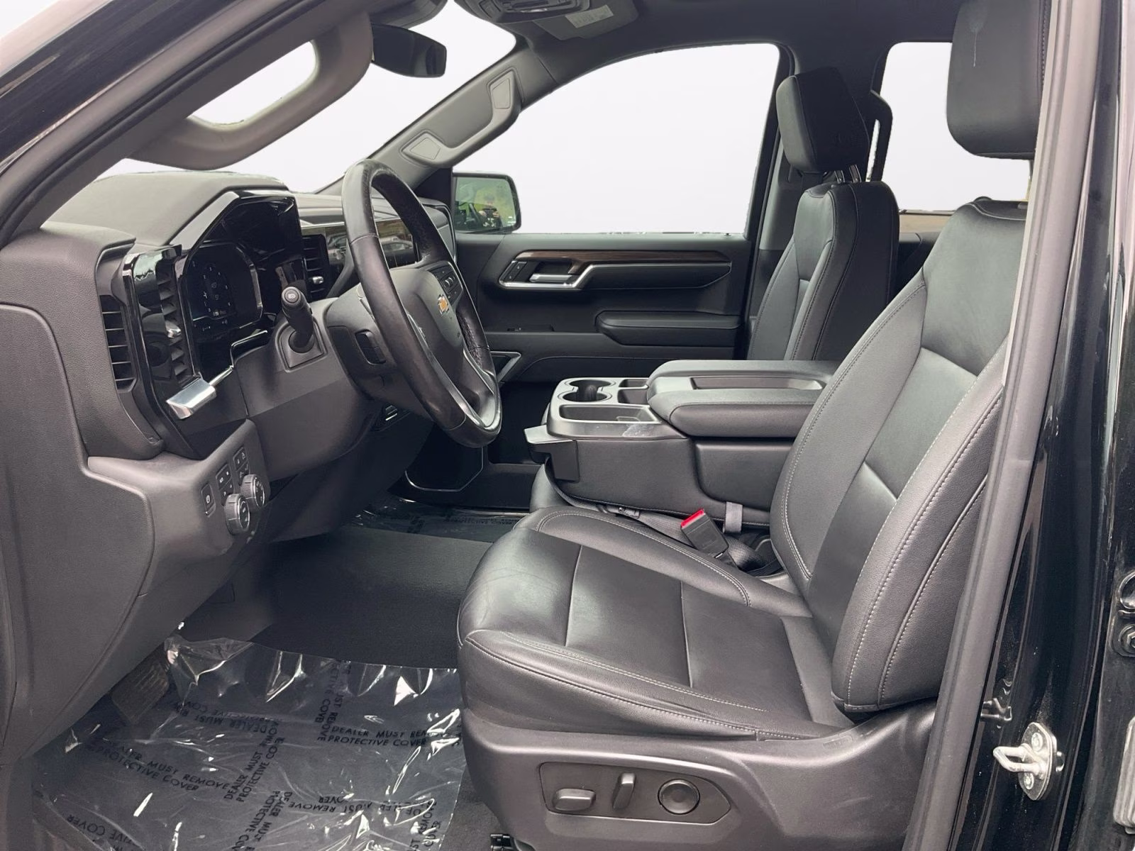 2022 Black Chevrolet Silverado 1500 LT 4X4 Truck