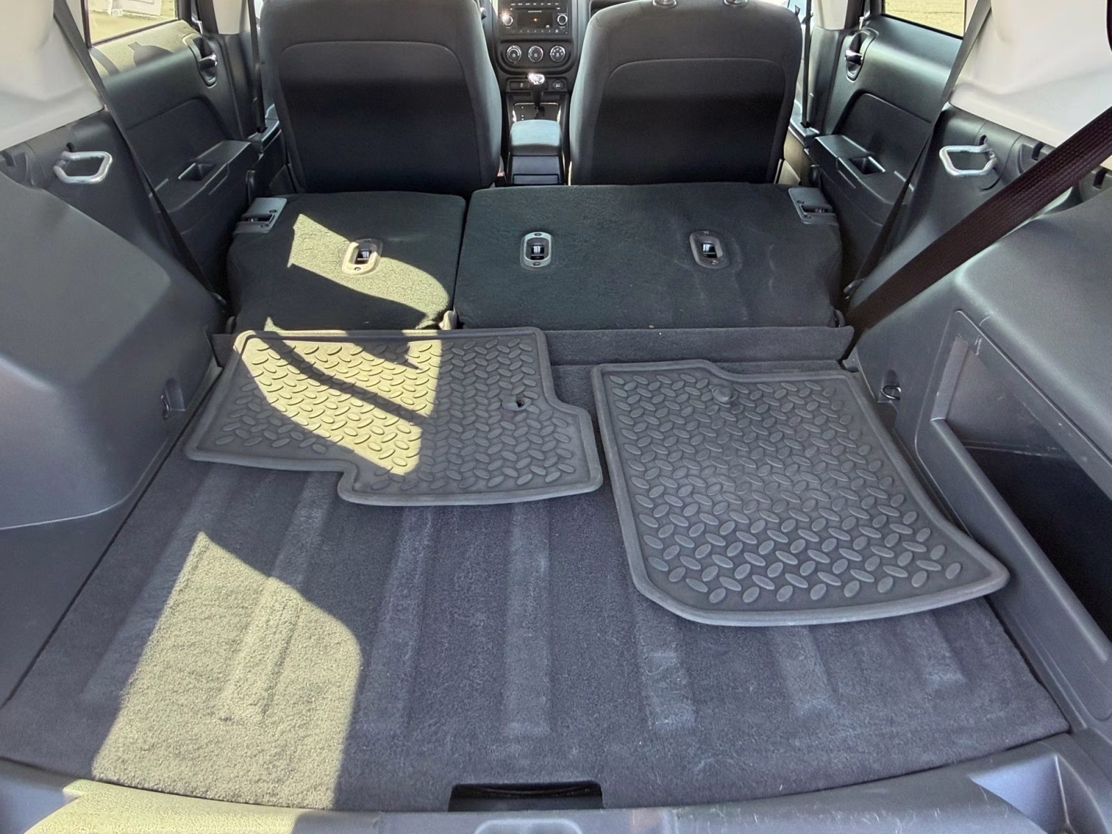 2015 Maximum Steel Metallic Clearcoat Jeep Patriot Sport 4X4 SUV