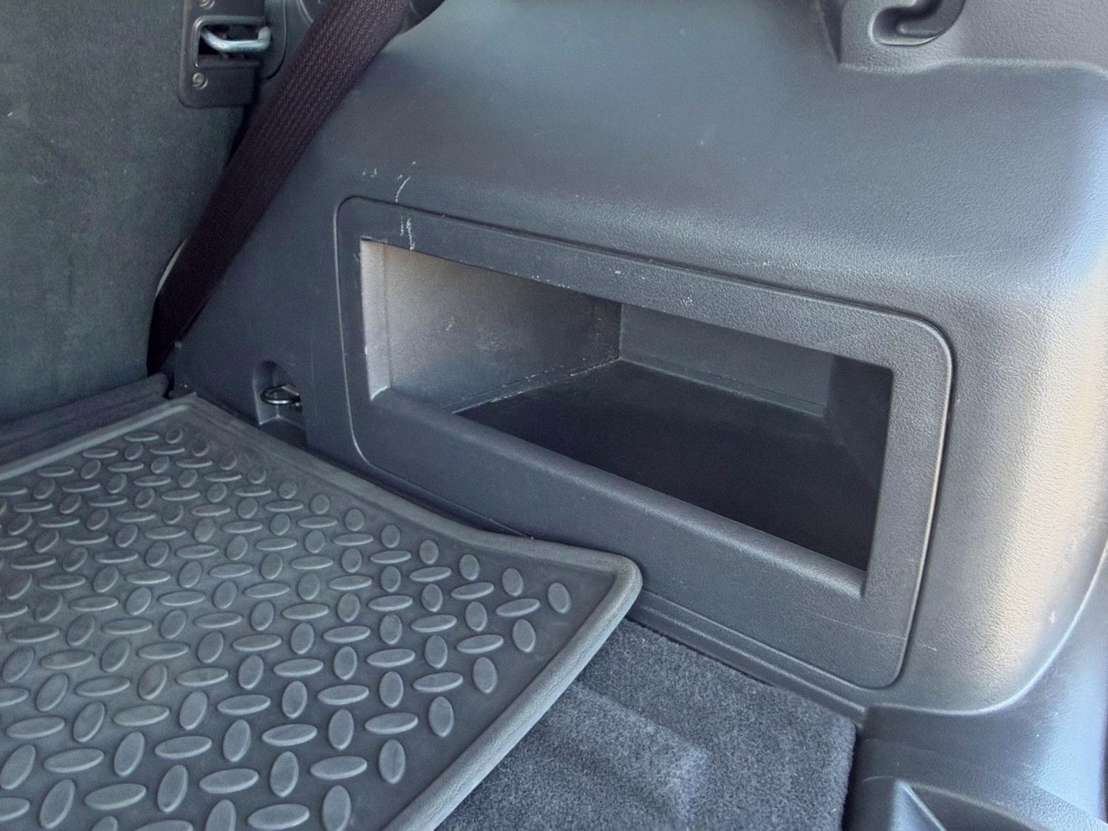 2015 Maximum Steel Metallic Clearcoat Jeep Patriot Sport 4X4 SUV