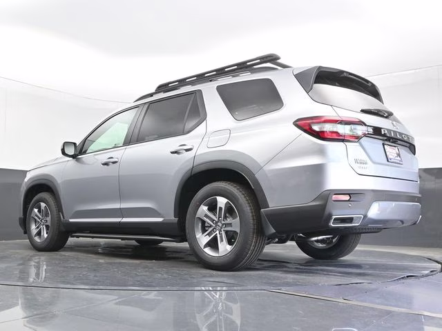 2026 Solar Silver Metallic Honda Pilot EX-L AWD SUV