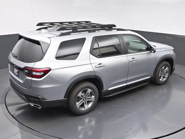 2026 Solar Silver Metallic Honda Pilot EX-L AWD SUV