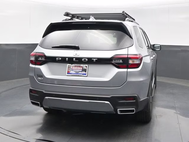 2026 Solar Silver Metallic Honda Pilot EX-L AWD SUV