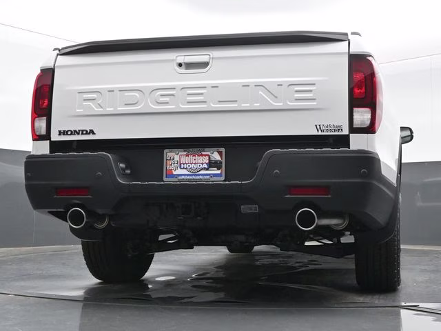 2026 Platinum White Pearl Honda Ridgeline Black Edition AWD Truck