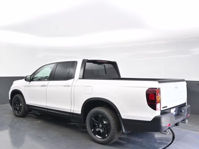 2026 Platinum White Pearl Honda Ridgeline Black Edition AWD Truck