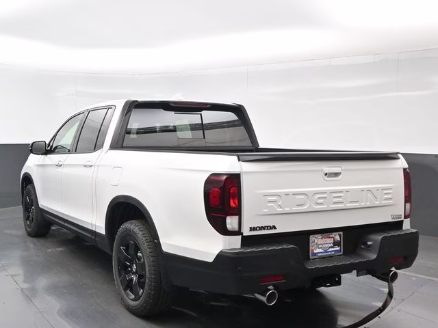 2026 Platinum White Pearl Honda Ridgeline Black Edition AWD Truck