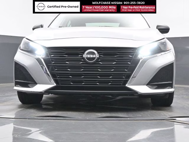 2024 Brilliant Silver Metallic Nissan Altima 2.5 SV FWD Sedan
