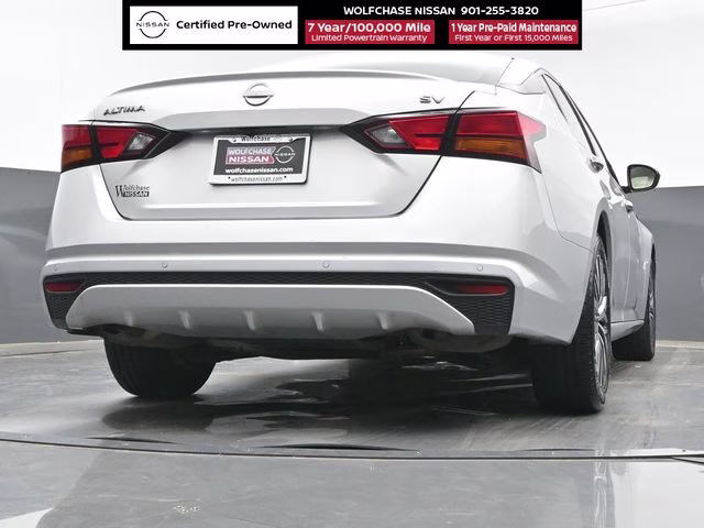 2024 Brilliant Silver Metallic Nissan Altima 2.5 SV FWD Sedan