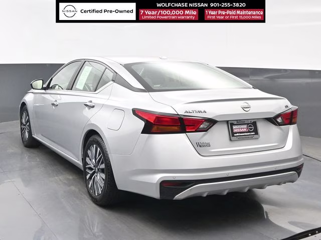 2024 Brilliant Silver Metallic Nissan Altima 2.5 SV FWD Sedan