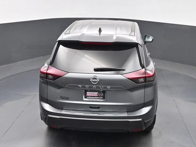 2026 Gun Metallic Nissan Rogue SV FWD SUV
