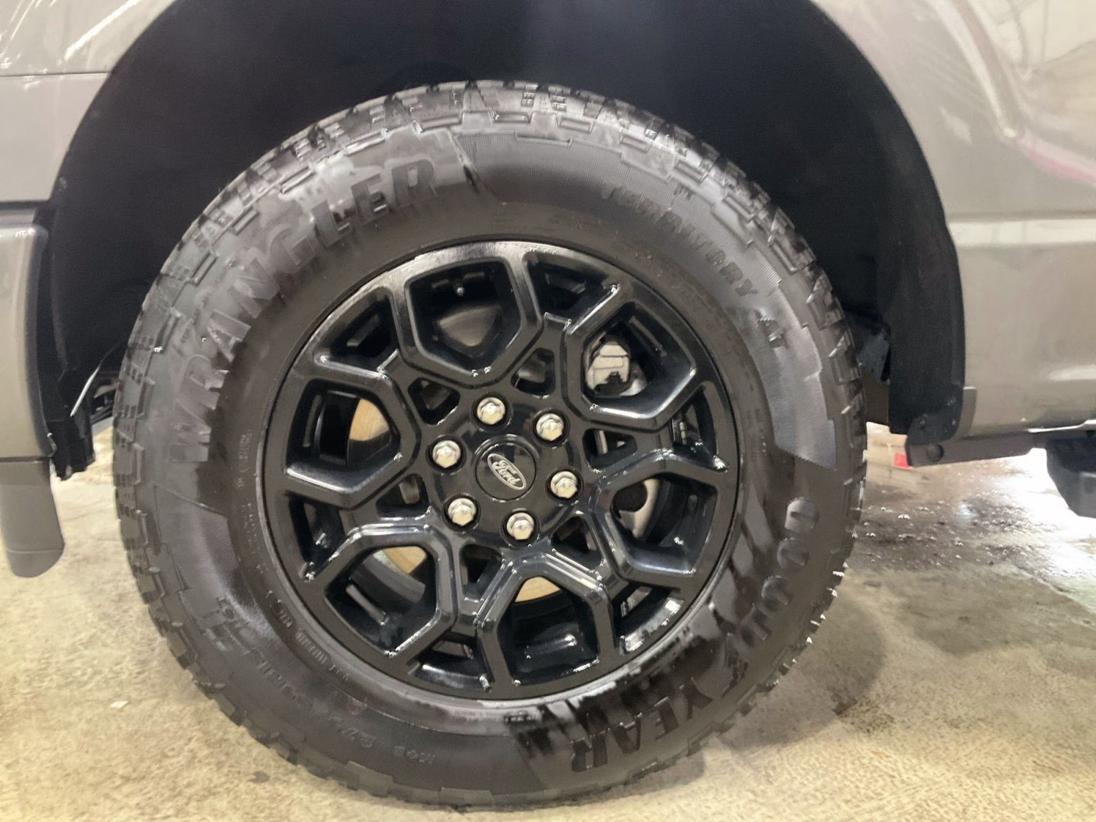 2024 Gray Metallic Ford F-150 XLT 4X4 Truck