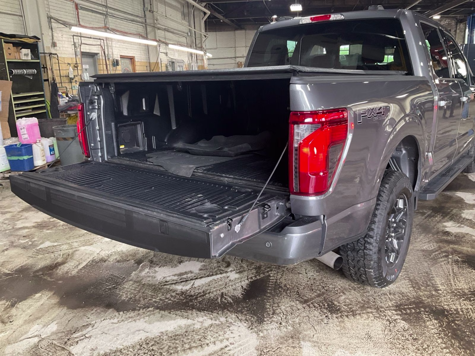 2024 Gray Metallic Ford F-150 XLT 4X4 Truck