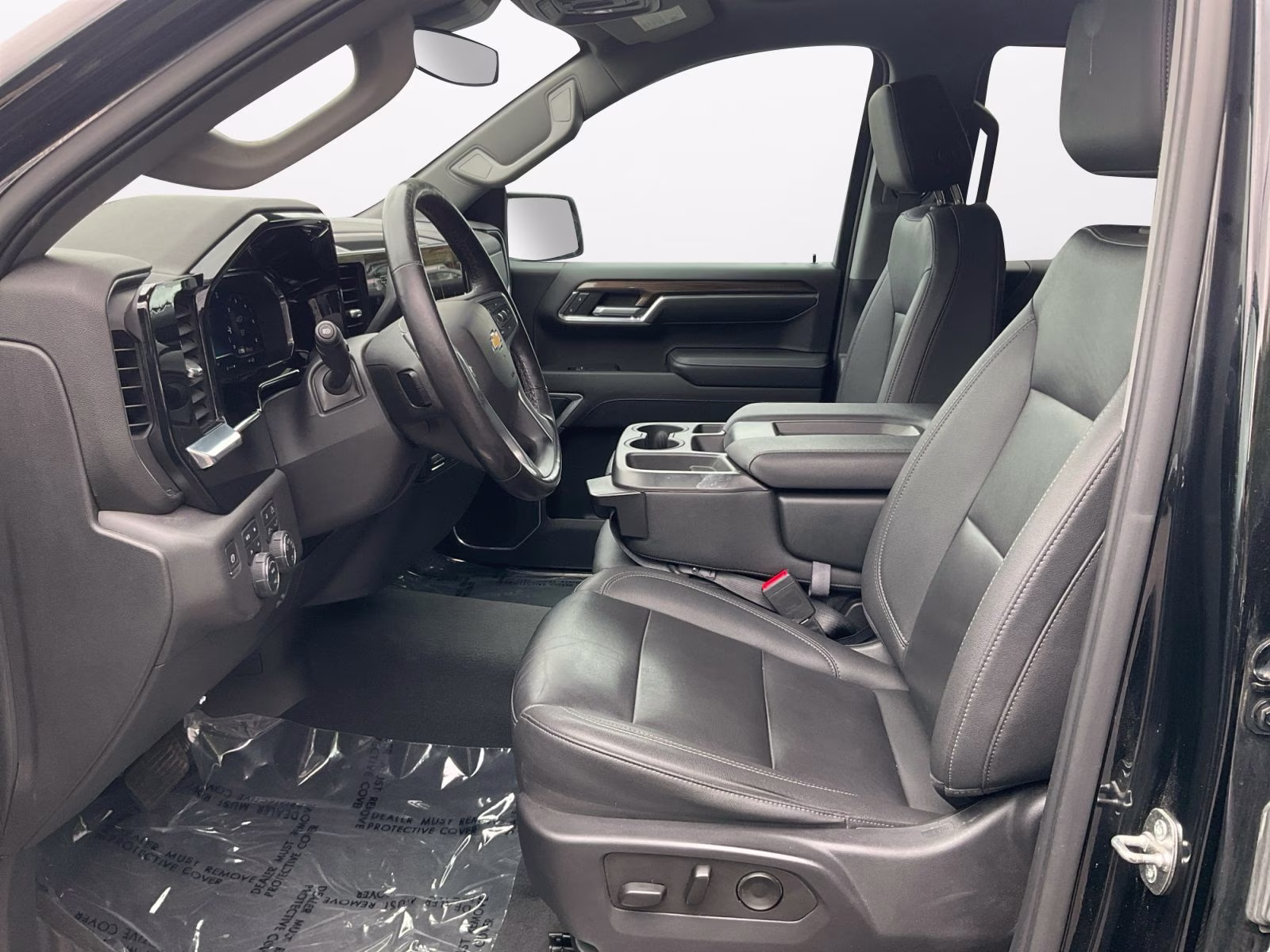 2022 Black Chevrolet Silverado 1500 LT 4X4 Truck