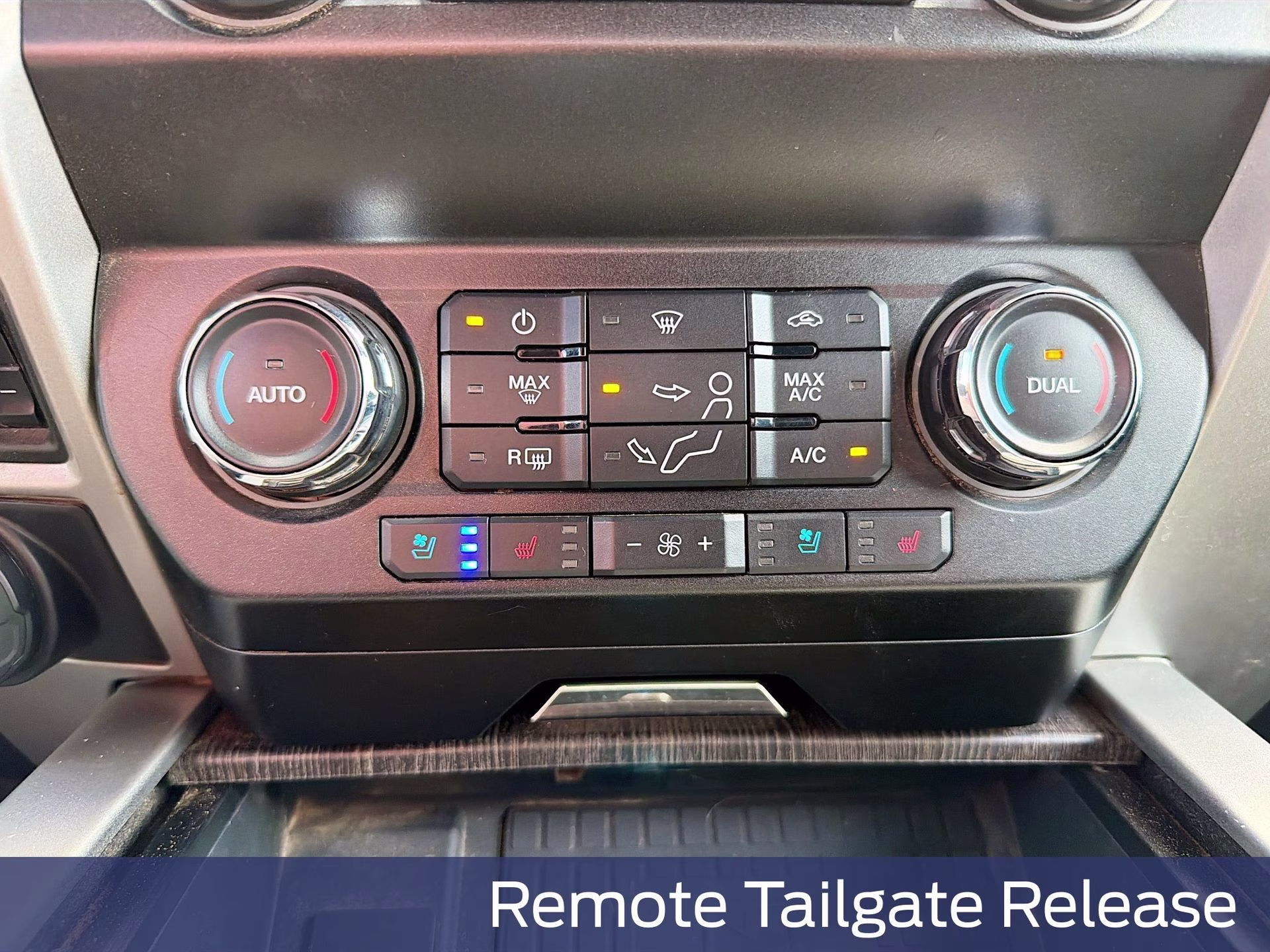 2021 Carbonized Gray Metallic Ford Super Duty F-250 SRW Lariat 4X4 Truck