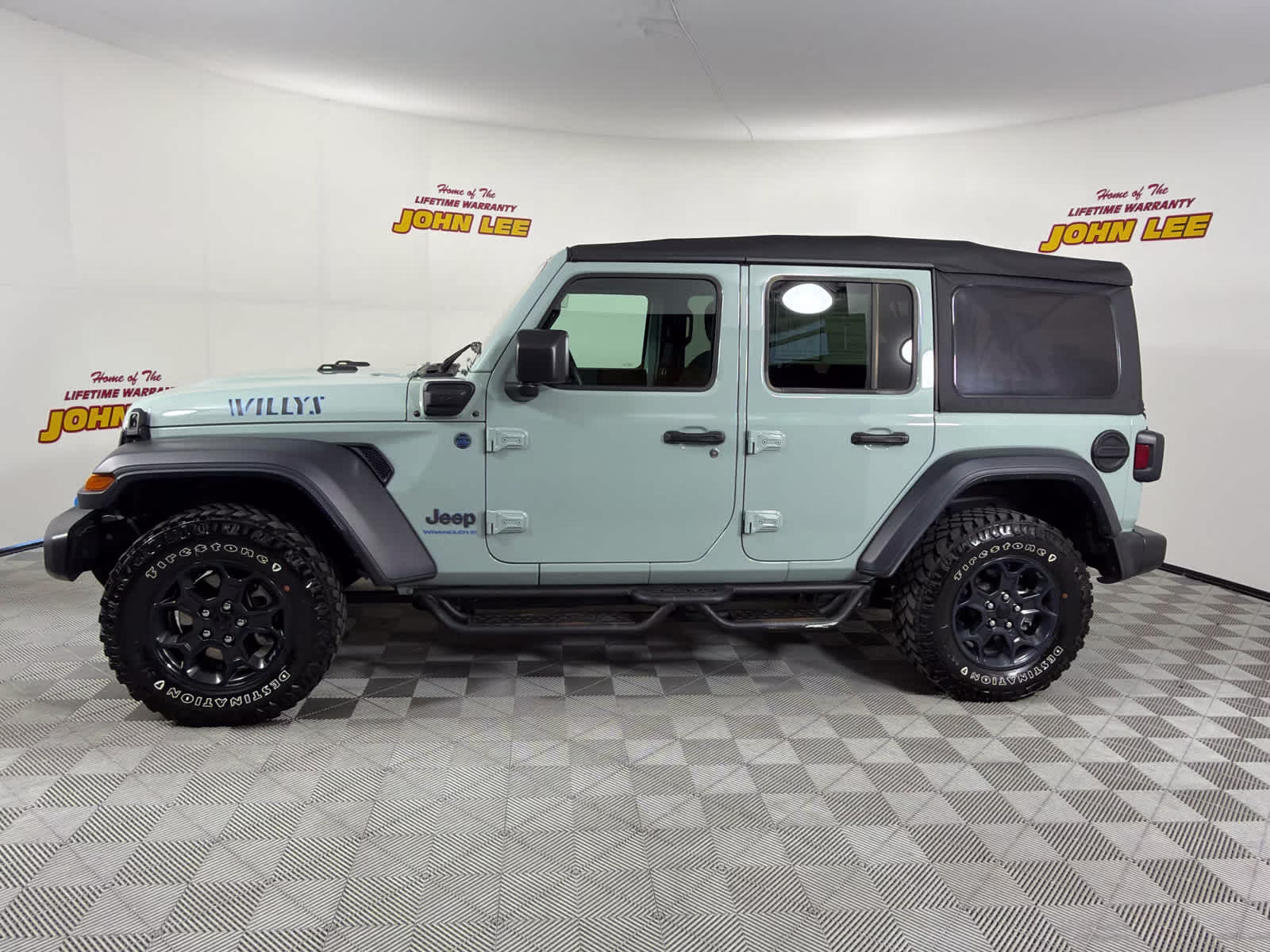 2023 Earl Clearcoat Jeep Wrangler 4xe 4X4 SUV