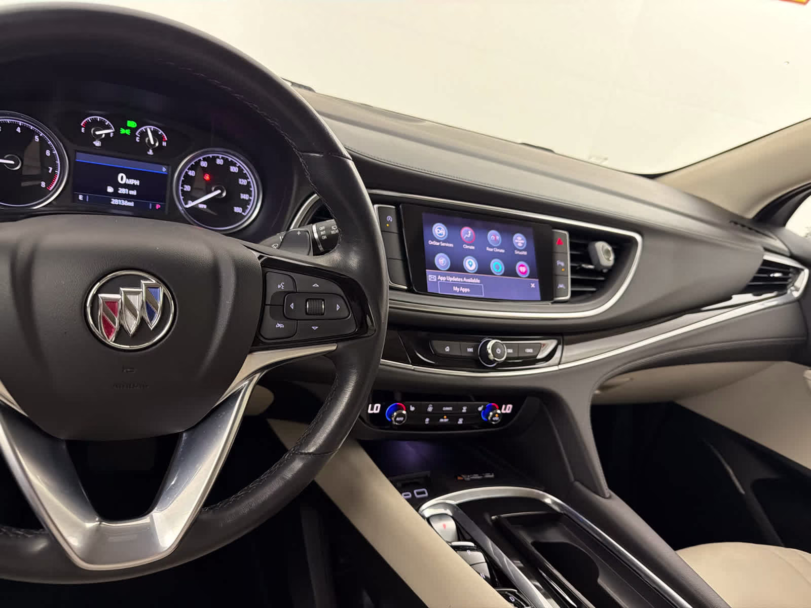 2023 White Frost Tricoat Buick Enclave Essence FWD SUV