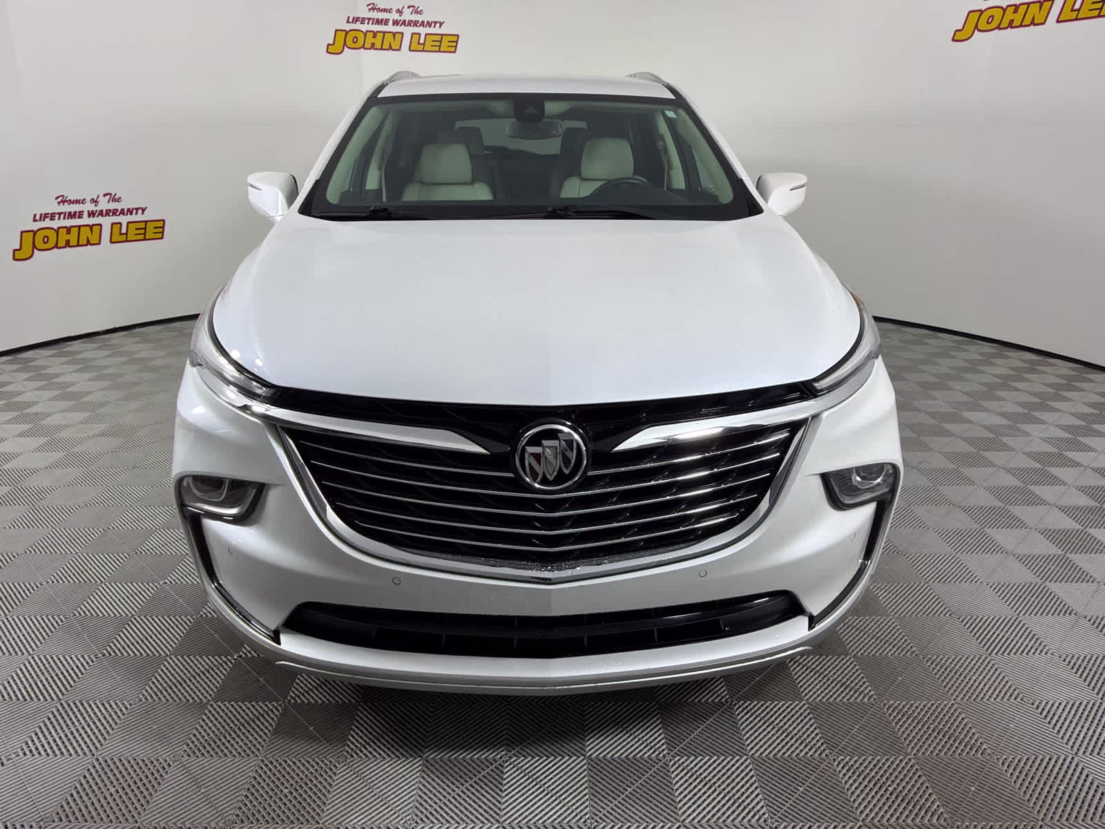 2023 White Frost Tricoat Buick Enclave Essence FWD SUV
