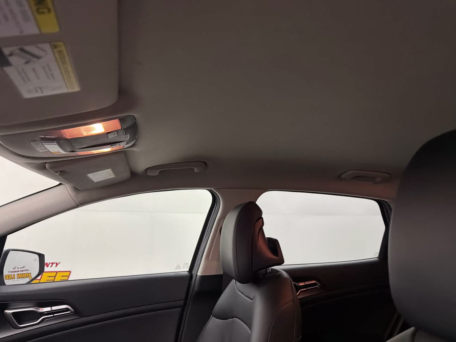 2023 Everlasting Silver Kia Sportage EX FWD SUV
