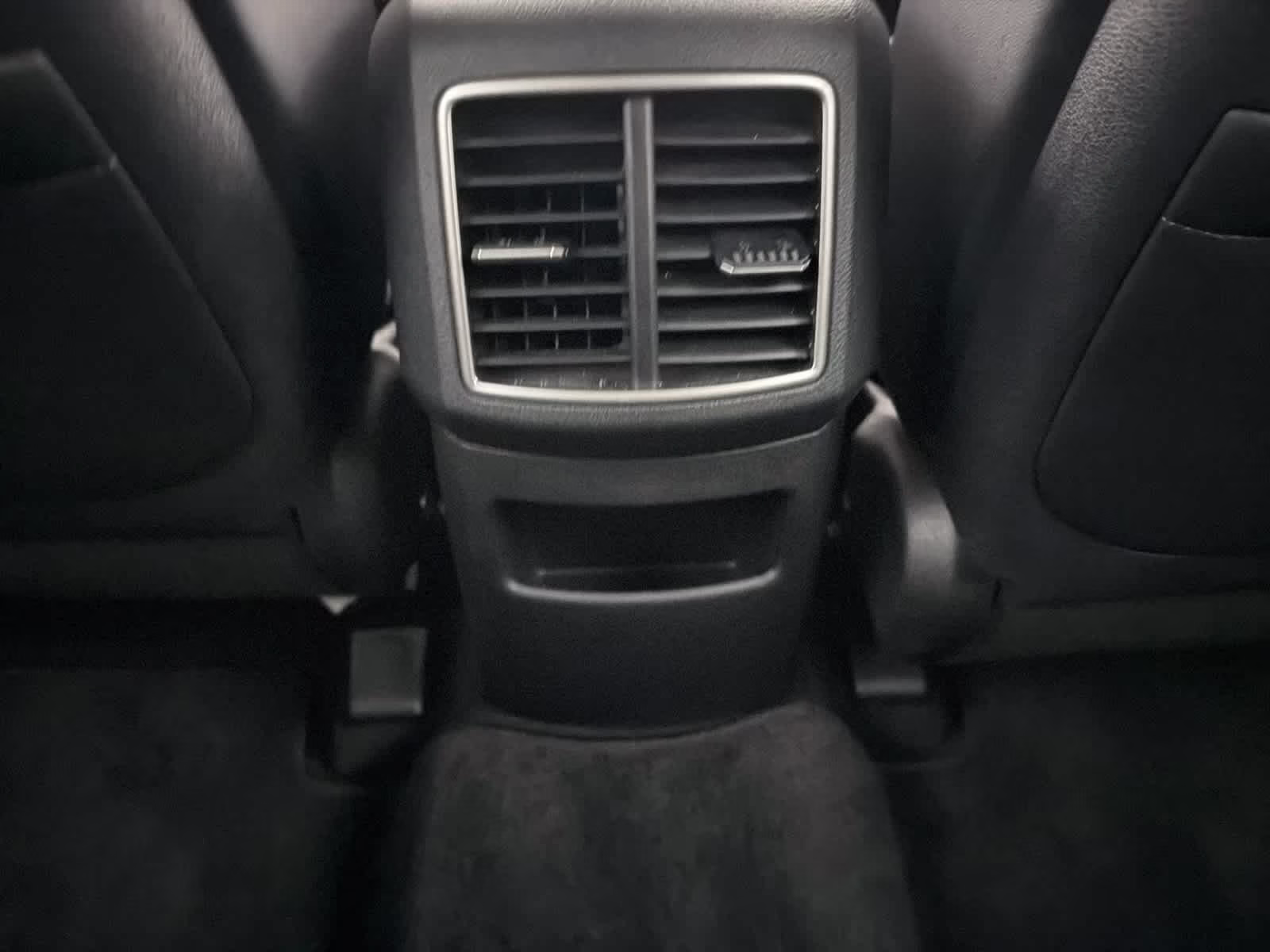 2023 Everlasting Silver Kia Sportage EX FWD SUV