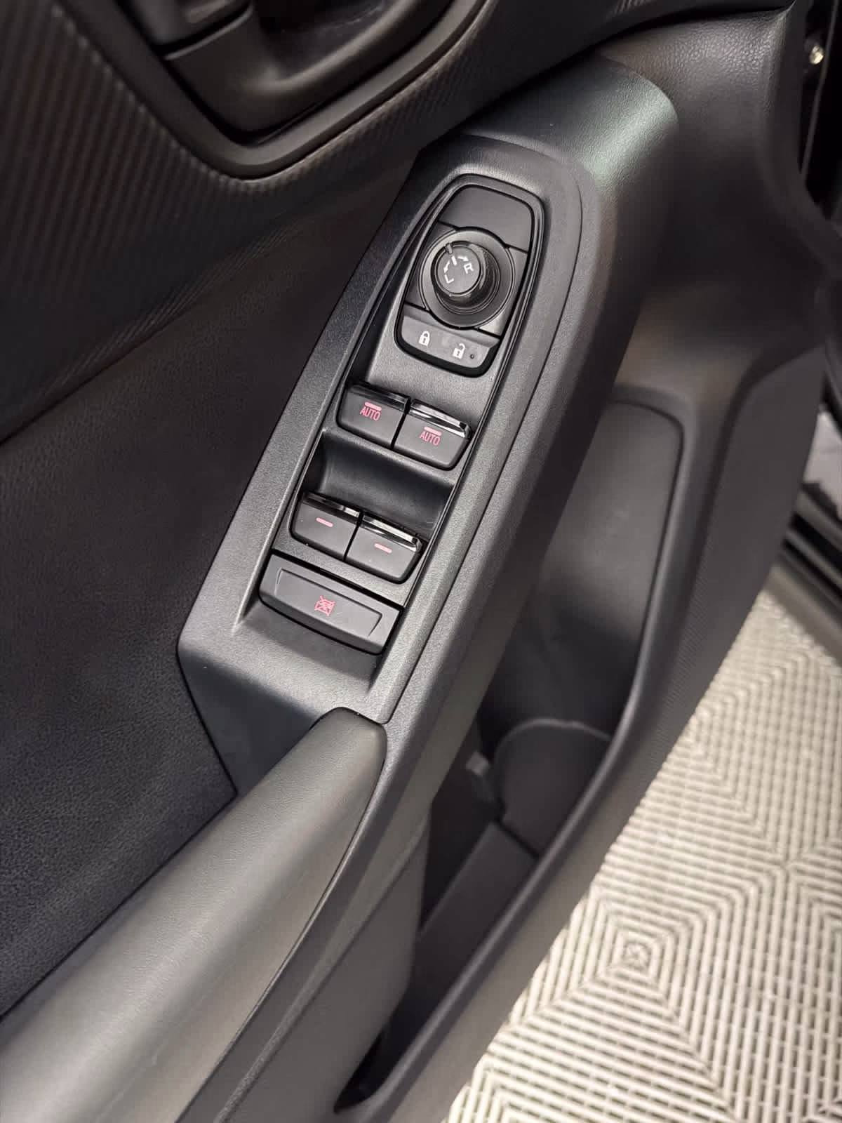 2024 Crystal Black Silica Subaru Crosstrek AWD SUV