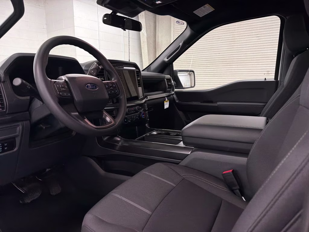 2026 OXFORD WHITE Ford F-150 STX RWD Truck