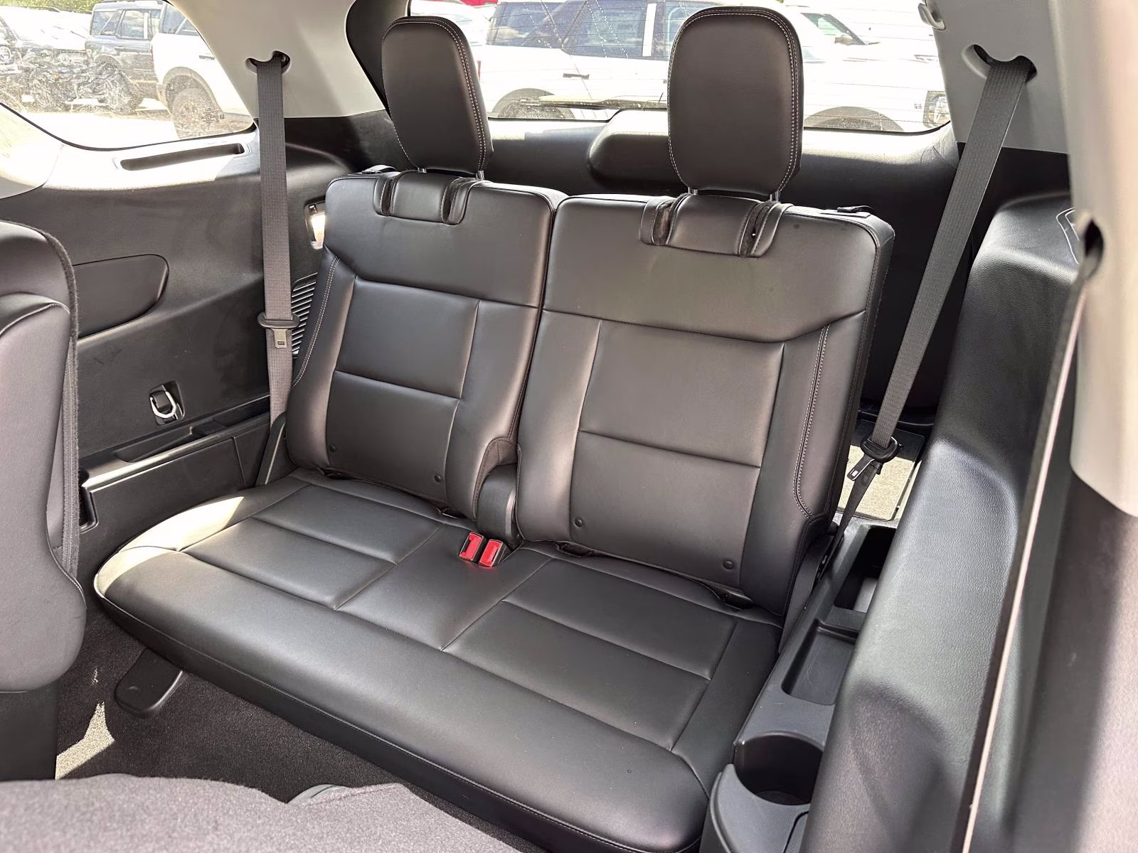 2024 Carbonized Gray Metallic Ford Explorer XLT 4WD 4X4 SUV