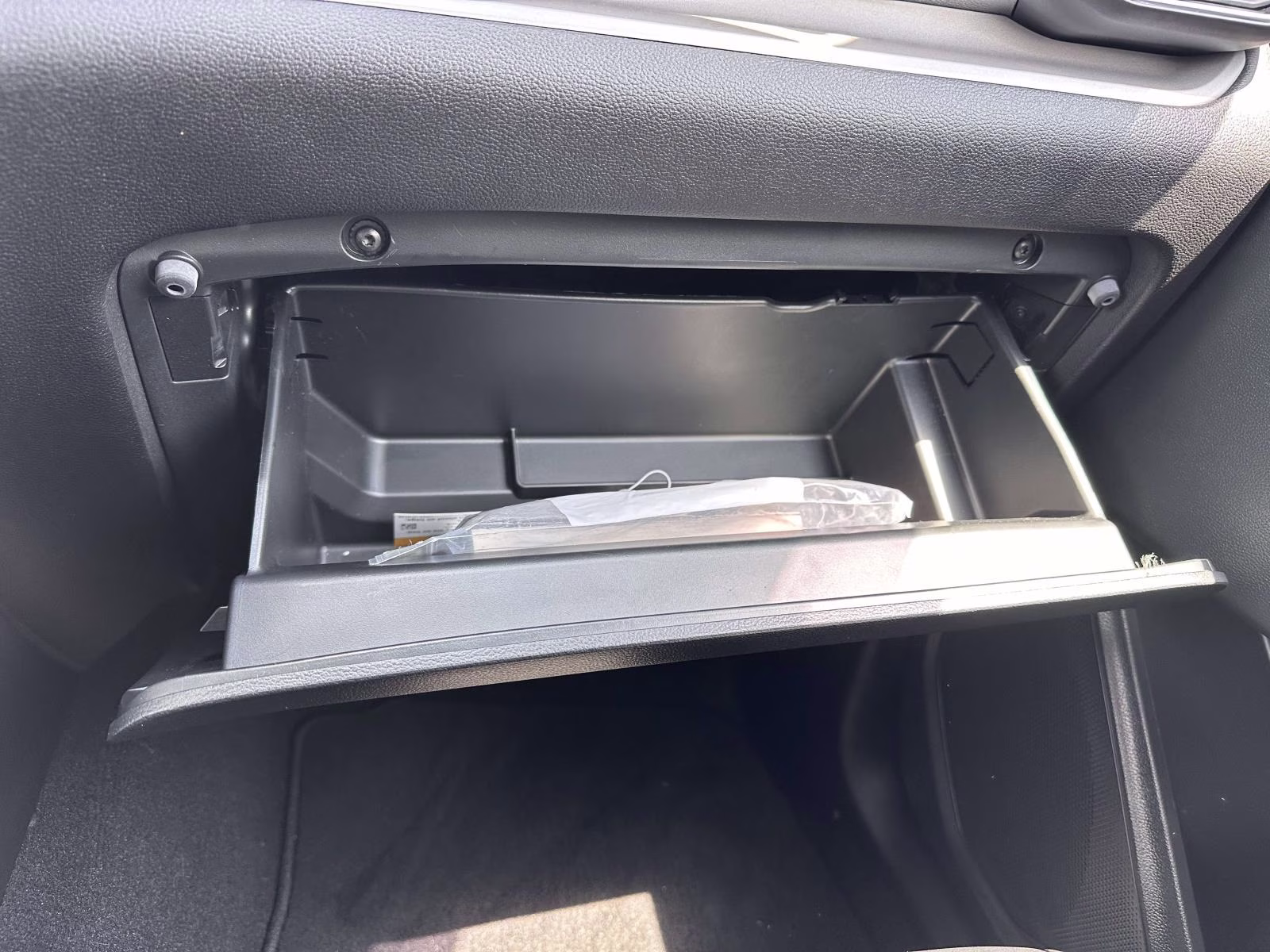2024 Carbonized Gray Metallic Ford Explorer XLT 4WD 4X4 SUV