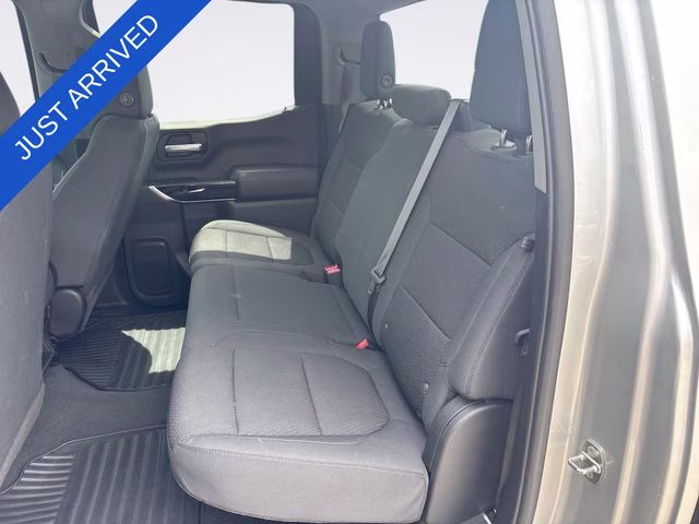 2021 Silver Ice Metallic Chevrolet Silverado 1500 Custom RWD Truck