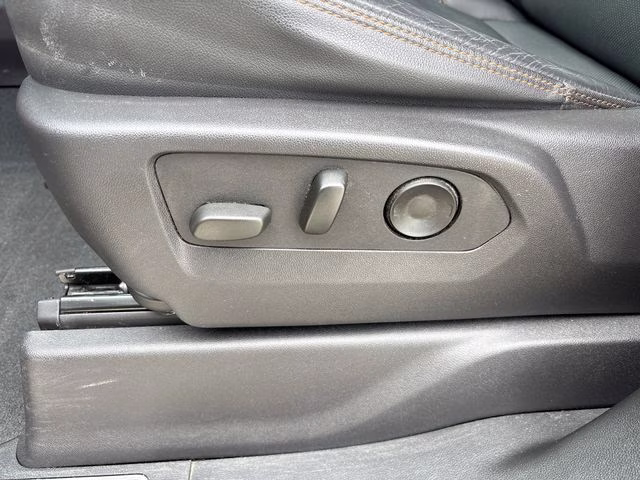 2024 Sterling Metallic GMC Sierra 1500 AT4 4X4 Truck