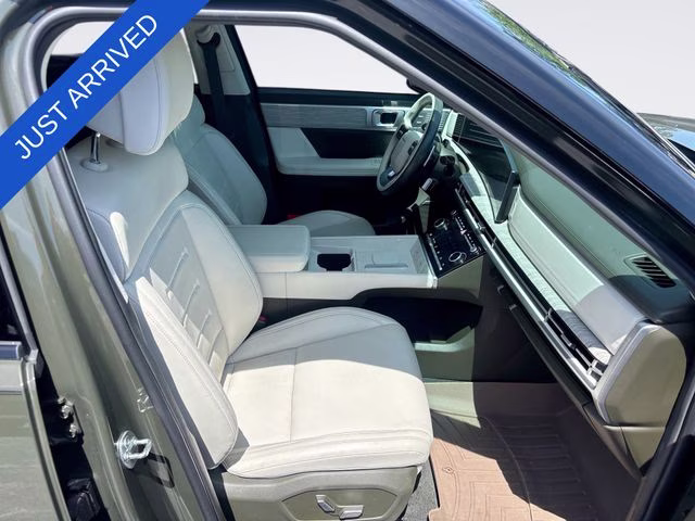 2024 Green Hyundai Santa Fe Calligraphy FWD SUV