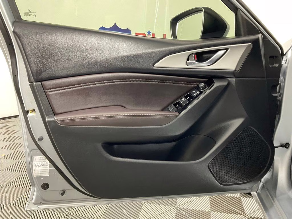 2018 Sonic Silver Metallic Mazda Mazda3 Touring FWD Sedan
