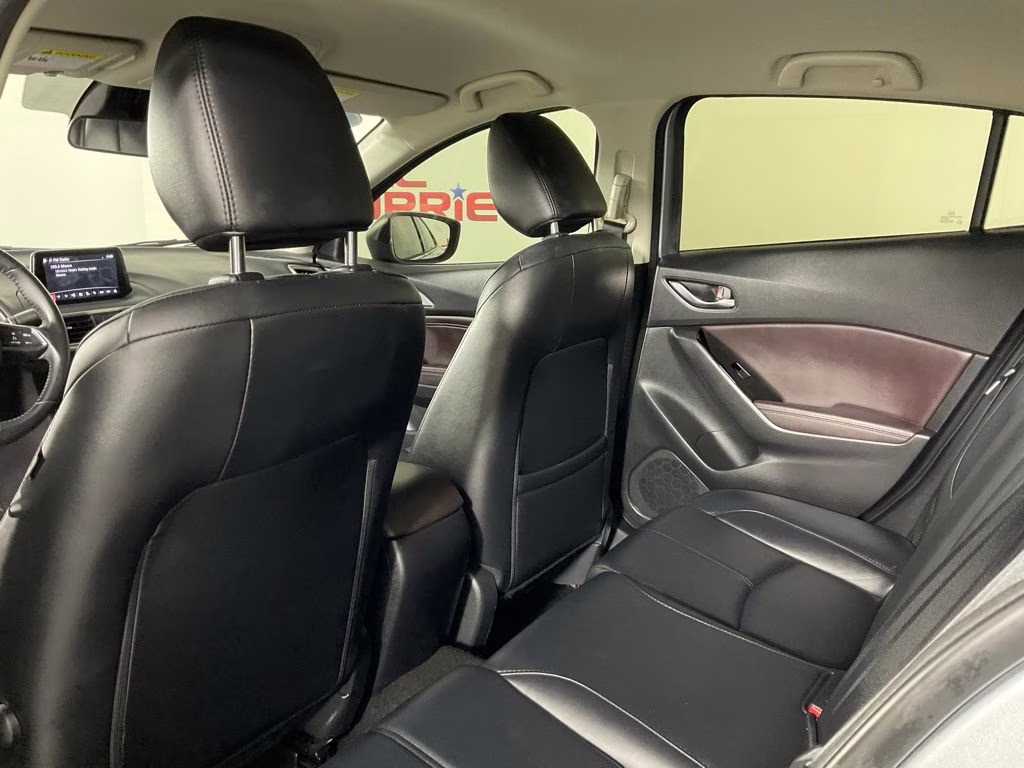 2018 Sonic Silver Metallic Mazda Mazda3 Touring FWD Sedan