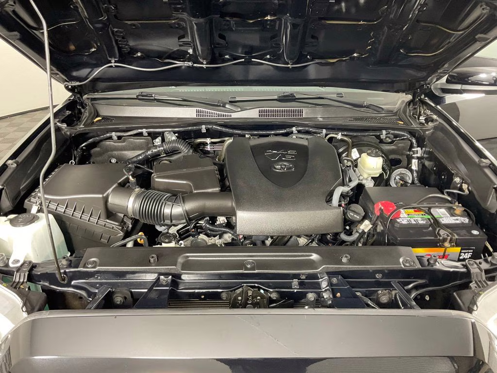 2021 Midnight Black Metallic Toyota Tacoma SR5 RWD Truck