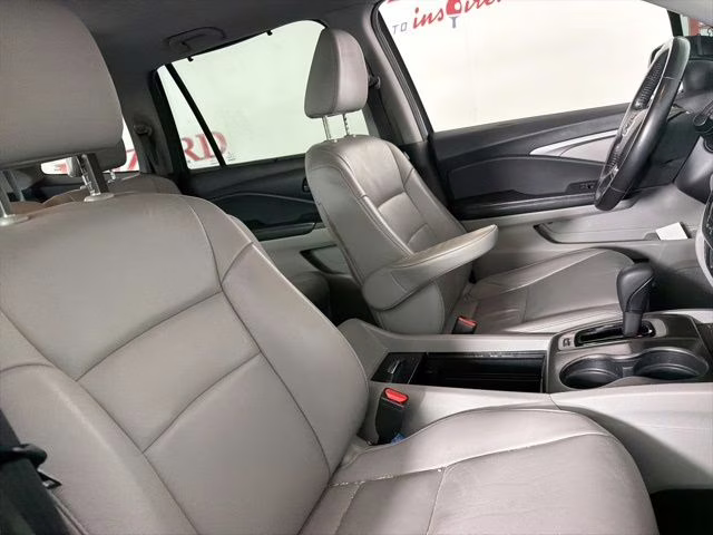 2020 Blue Honda Pilot EX-L FWD SUV