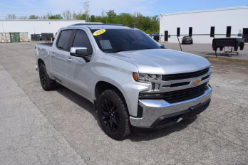 2021 Silver Ice Chevrolet Silverado 1500 LT 4X4 Truck