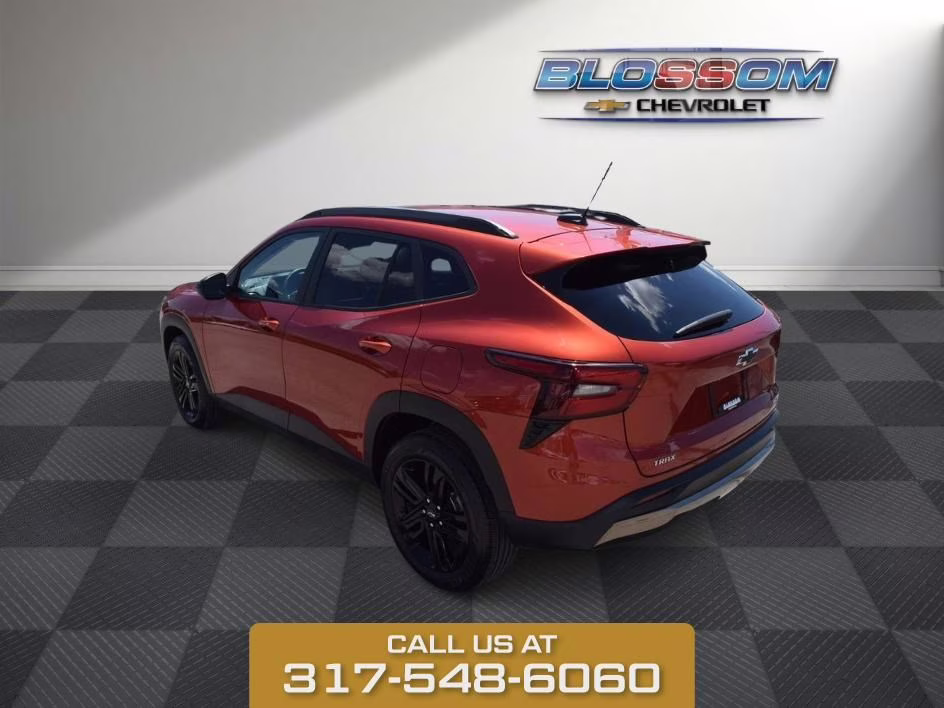 2024 Orange Metallic Chevrolet Trax ACTIV FWD SUV