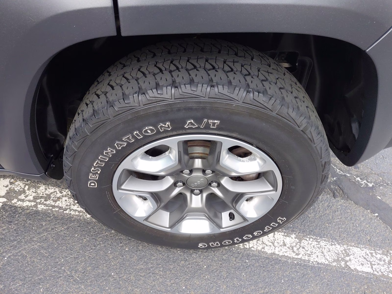 2019 Diamond Black Crystal Pearlcoat Jeep Cherokee Trailhawk 4X4 SUV