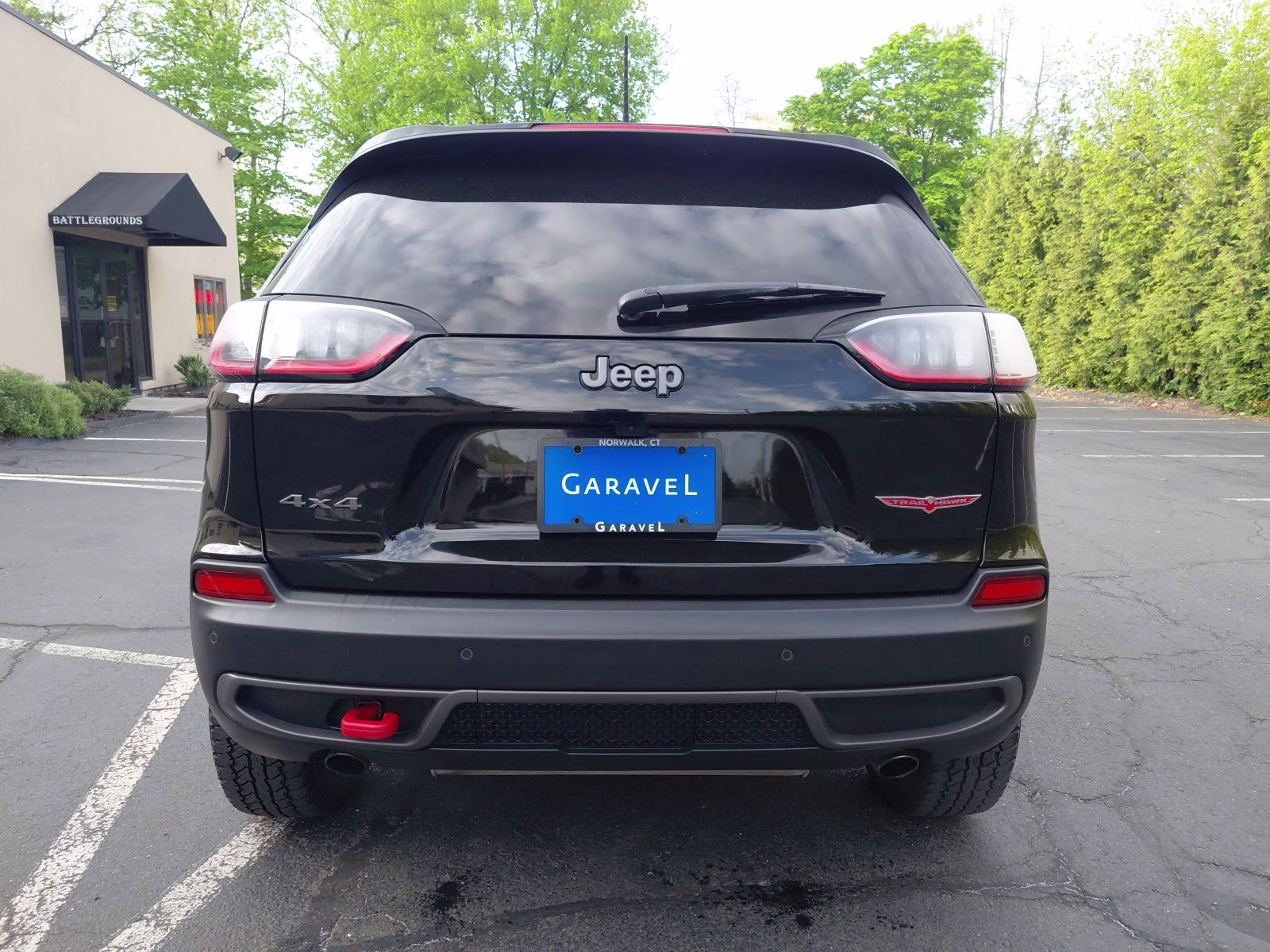 2019 Diamond Black Crystal Pearlcoat Jeep Cherokee Trailhawk 4X4 SUV