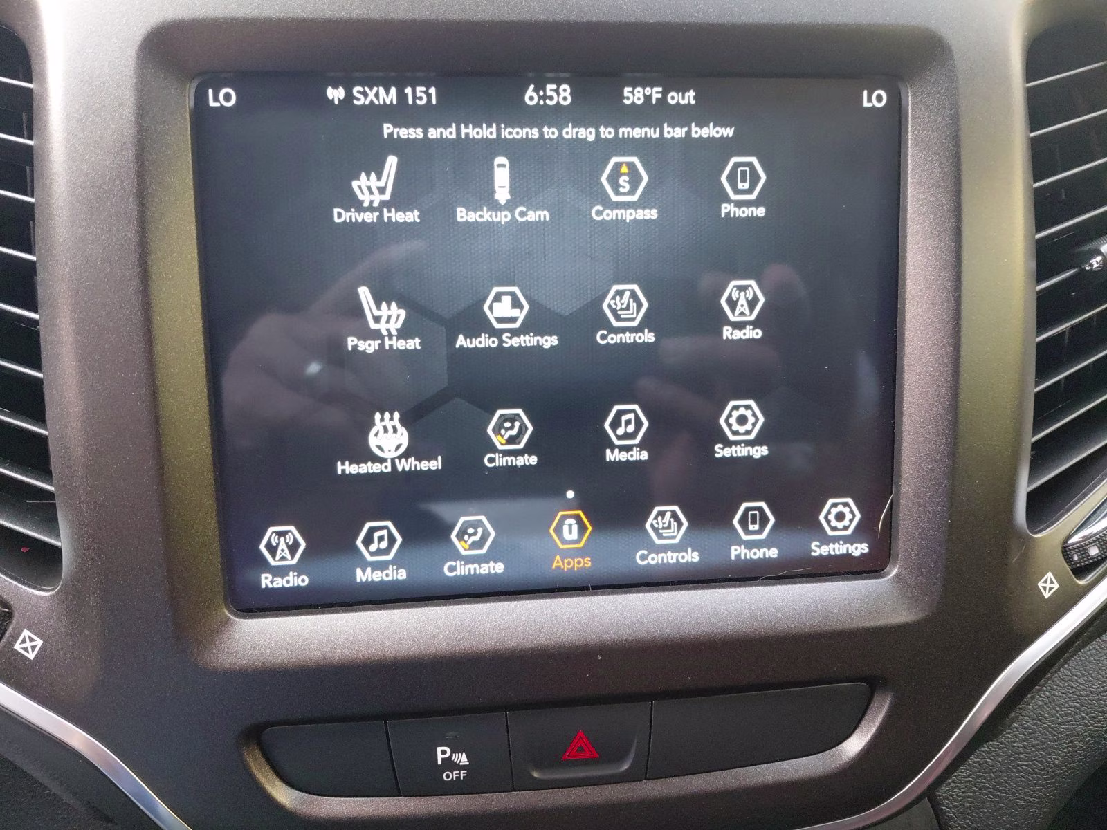 2019 Diamond Black Crystal Pearlcoat Jeep Cherokee Trailhawk 4X4 SUV