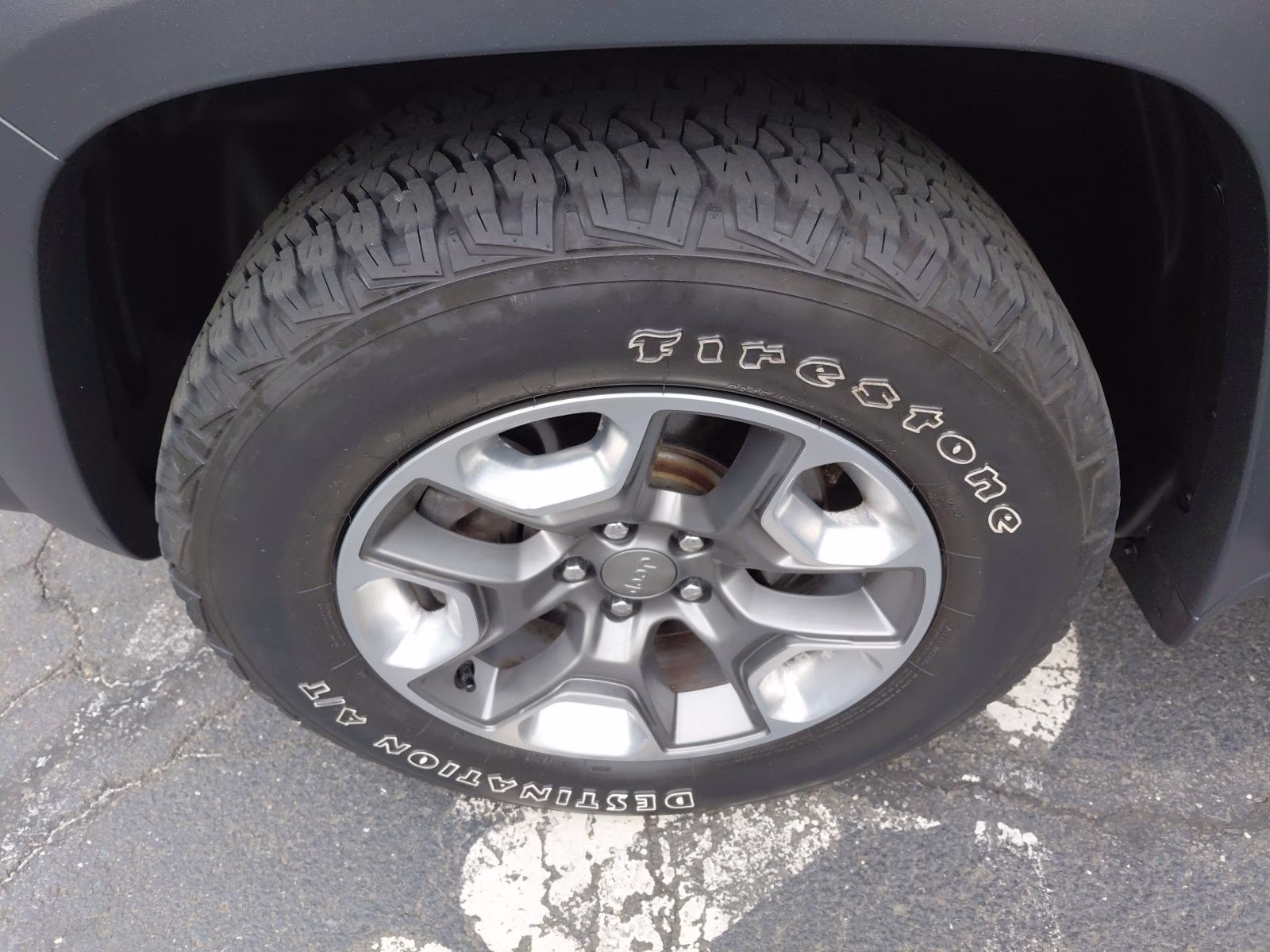 2019 Diamond Black Crystal Pearlcoat Jeep Cherokee Trailhawk 4X4 SUV