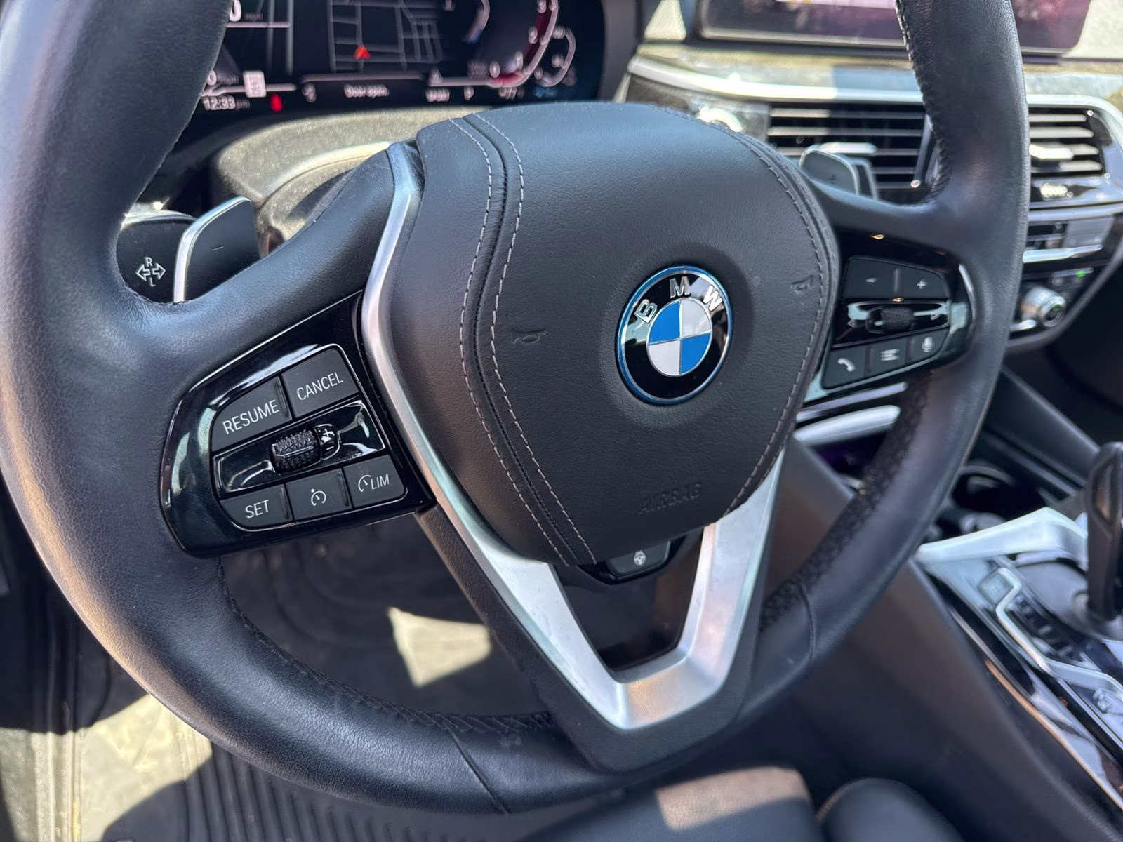 2023 Skyscraper Gray Metallic BMW 5 Series 530e iPerformance AWD Sedan