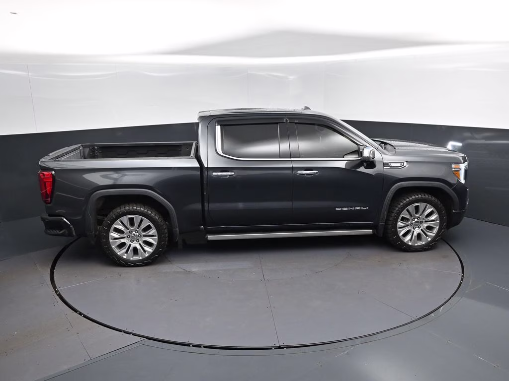 2021 Hunter Metallic GMC Sierra 1500 Denali 4X4 Truck