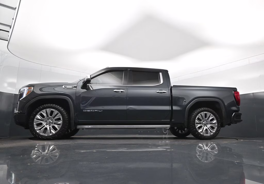 2021 Hunter Metallic GMC Sierra 1500 Denali 4X4 Truck