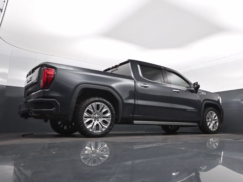 2021 Hunter Metallic GMC Sierra 1500 Denali 4X4 Truck