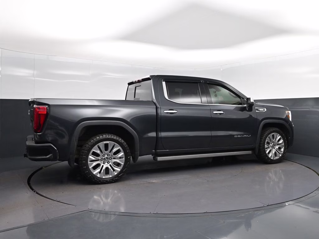 2021 Hunter Metallic GMC Sierra 1500 Denali 4X4 Truck